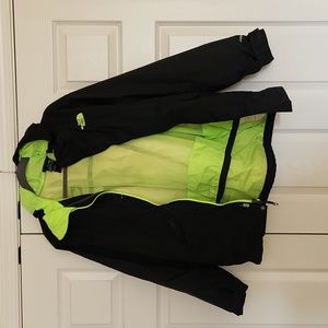 Northface windbreaker
